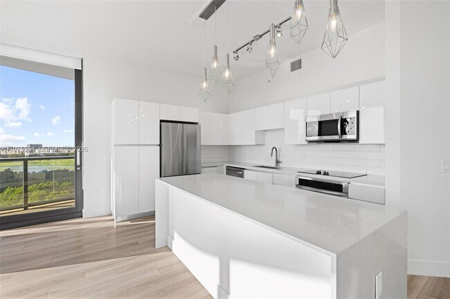 Building Photo - 101 Diplomat Pkwy