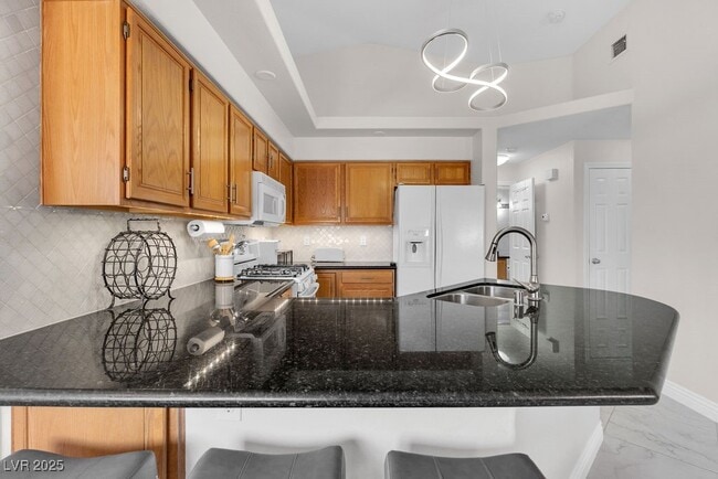 Building Photo - 1545 Lake Placid Terrace