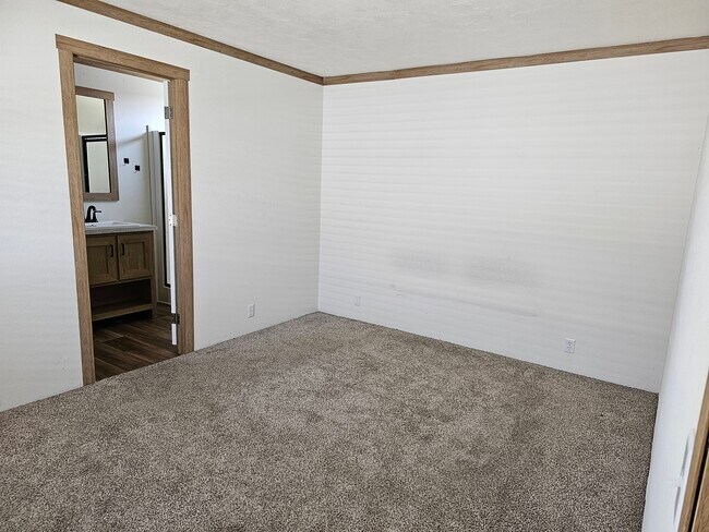 Foto del edificio - 2101 SW 38th St
