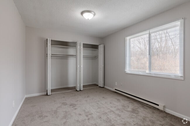 1BR, 1BA - Bedroom - The Onyx on Victoria