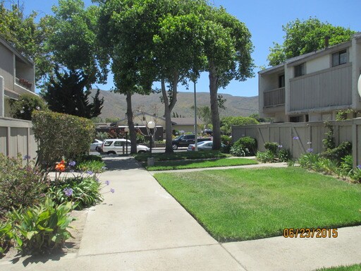 Primary Photo - 1109 W Cypress Ave