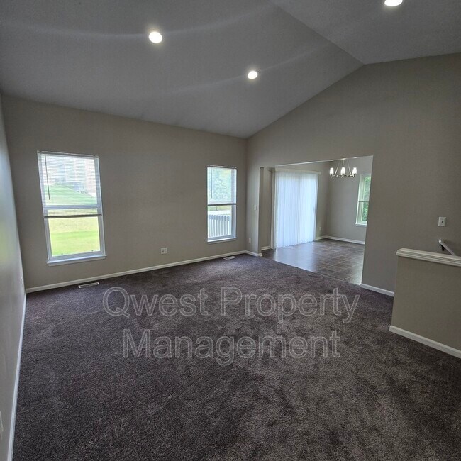 Foto del edificio - 6981 Sienna Dr SE