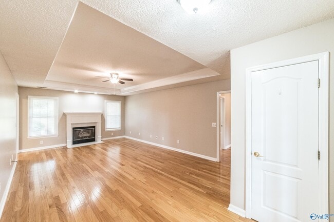 Foto del edificio - 139 Clubhouse Ln