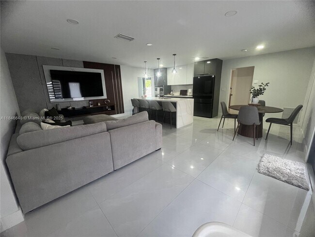 Foto del edificio - 6471 Park St