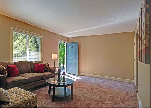 1 dormitorio sin escalones - 417 - 421 - 423 N 40th -- Auburn