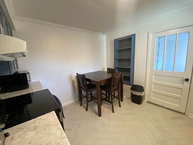 Foto del edificio - 2bedroom furnished home near St. Bernard's...