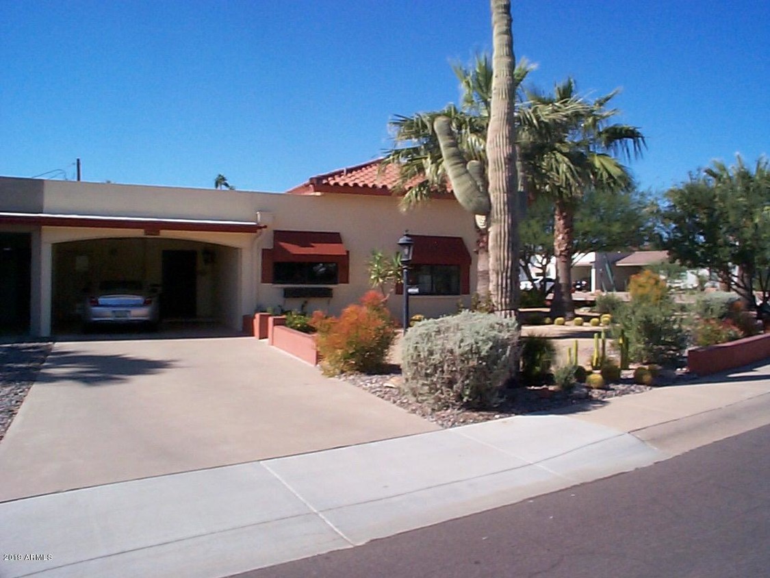 Primary Photo - 4728 N 77th Pl