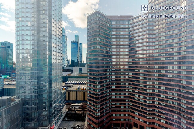 Foto del edificio - 635 W 42nd St