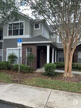 Building Photo - 11901 Sandy Knoll Ct