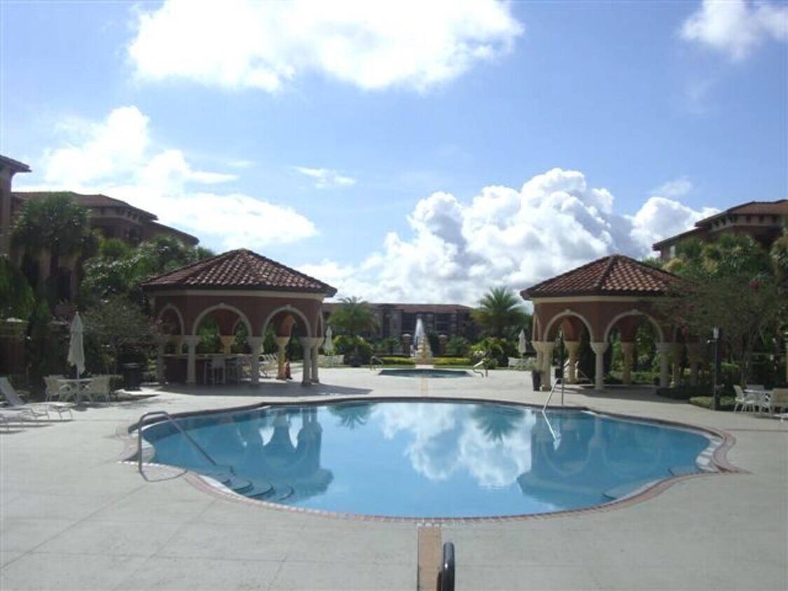 5566 Metrowest Blvd, Orlando, FL 32811 Condo for Rent in Orlando, FL