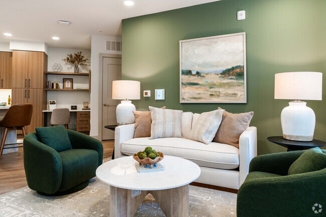 MAA Nixie Apartments | Duke University | Off-Campus Housing Search