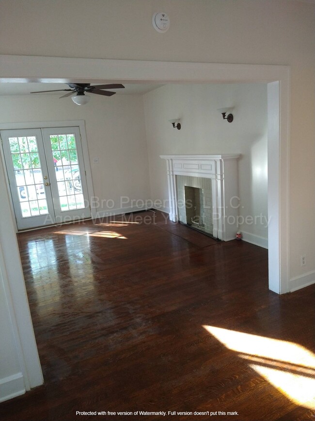Building Photo - 4033 Ruckle Street