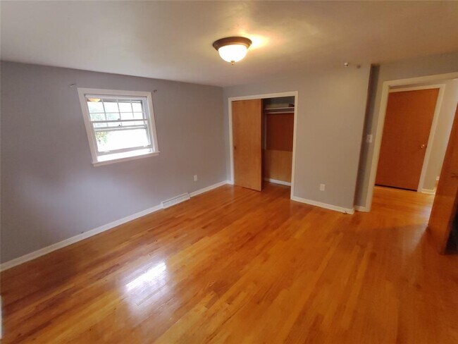 Foto del edificio - 213 Avondale Ct