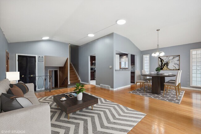 Building Photo - 8221 Karlov Ave