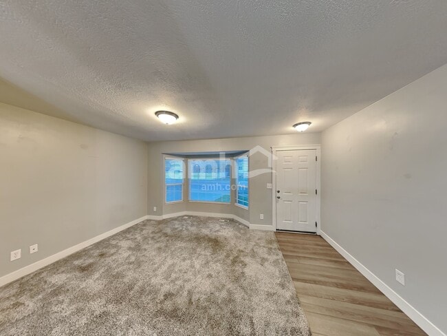 Building Photo - 86 N 360 W