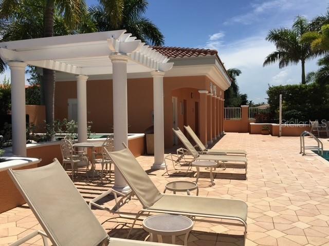 Building Photo - 3191 Matecumbe Key Rd