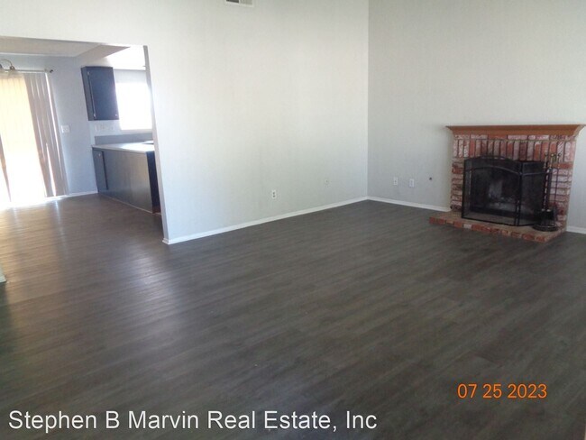 Building Photo - 3 br, 2 bath House - 42630 Roadrunner Way
