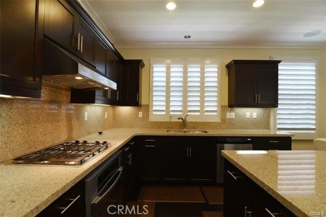 Building Photo - 308 Bronze