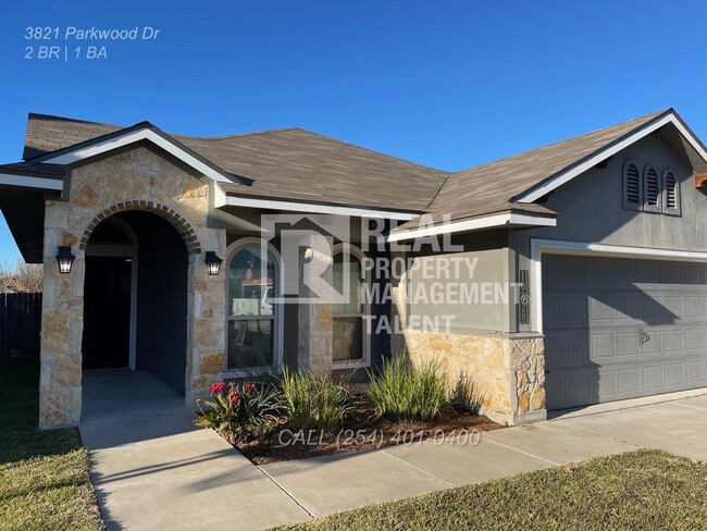 Building Photo - Nice, Pretty House in China Spring ISD