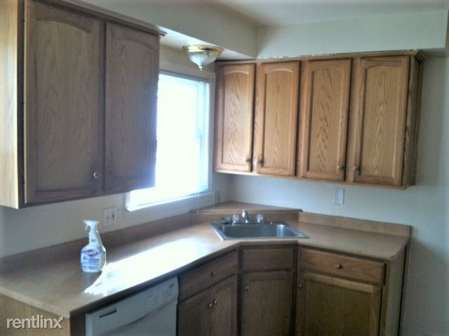 Building Photo - 3 br, 1 bath House - 609 Arlington St