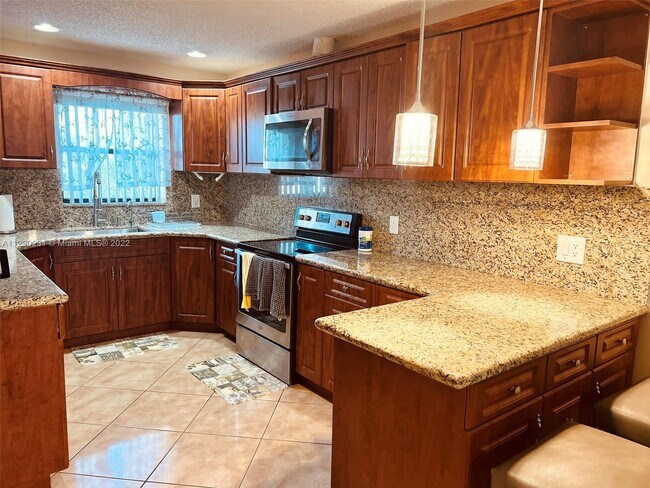 Building Photo - 1401 Kilgore Ln