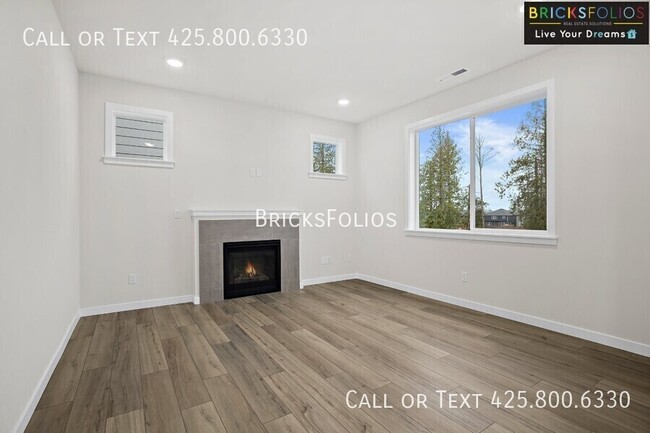 Foto del edificio - 5035 86th Ave NE