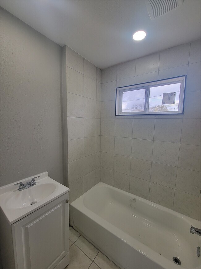 Foto del edificio - 5109 Earline St