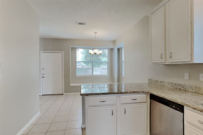 Building Photo - 25806 Brickhill Dr