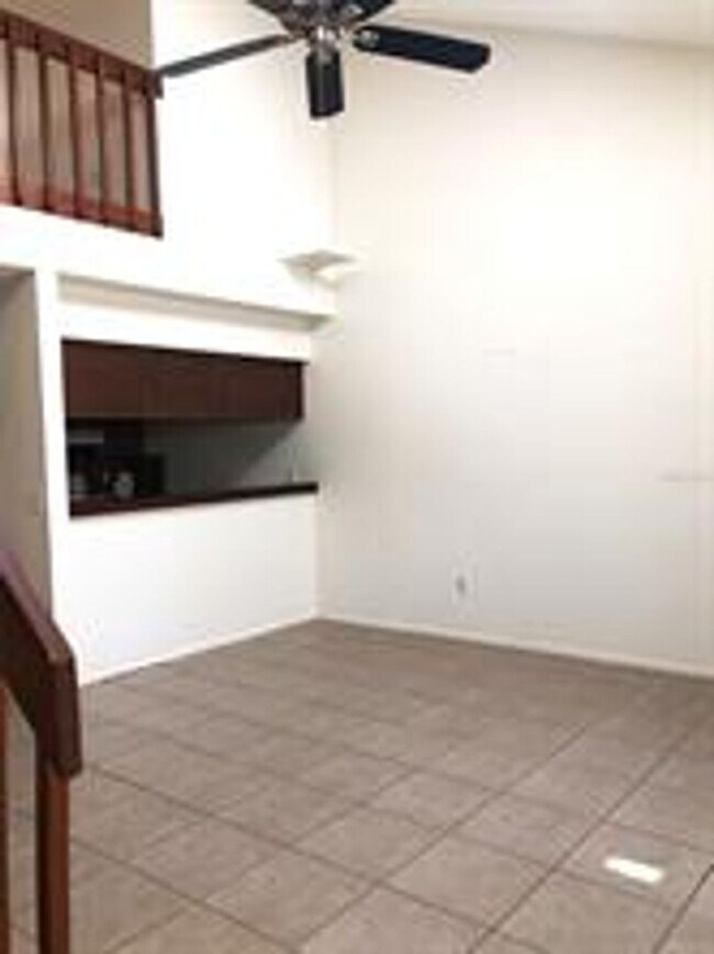 Foto del edificio - 2 Bedroom /  2 Bath Townhouse in Orlando - Available Now!