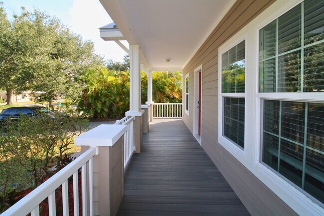 Foto del edificio - Beautiful 3-Bedroom Home in Seminole, FL!