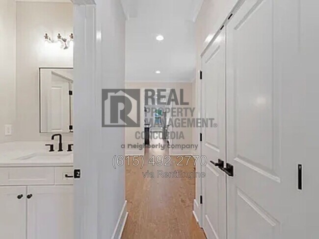 Foto del edificio - 6015 Obrien Ave
