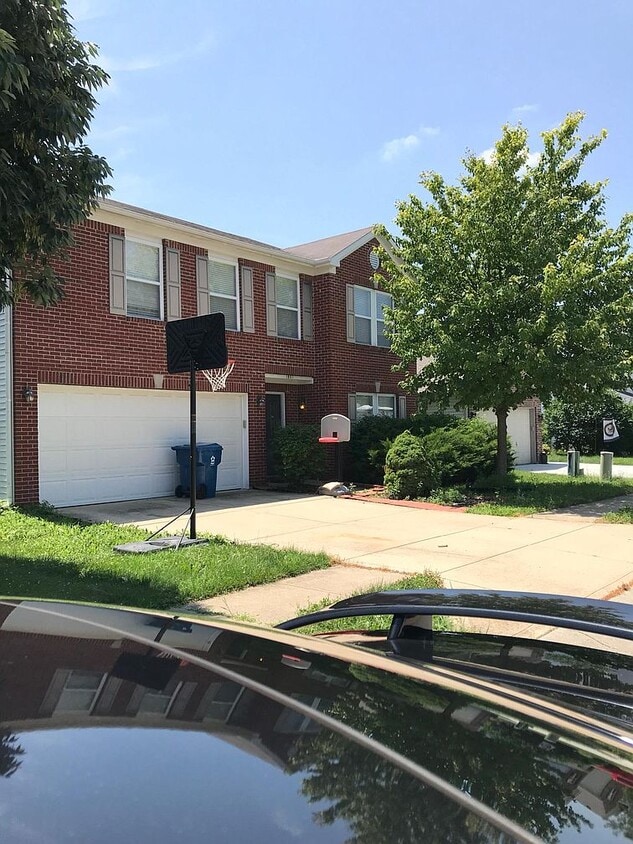 1801 Sonesta Way, Indianapolis, IN 46217 House for Rent in