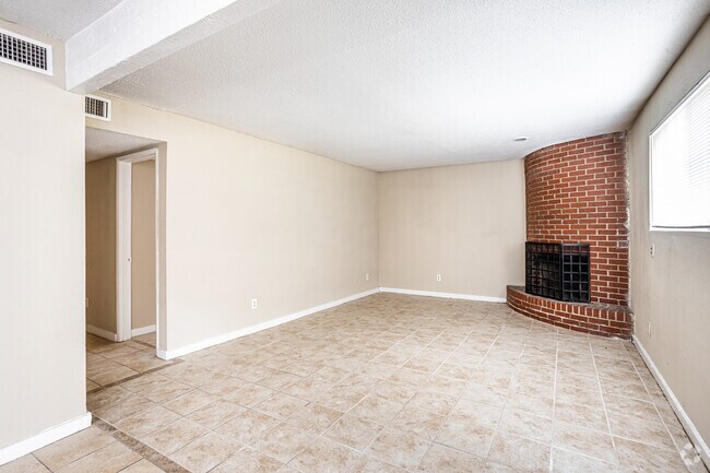 3HAB, 2BA - 1,300 ft² - Overland at Merriam