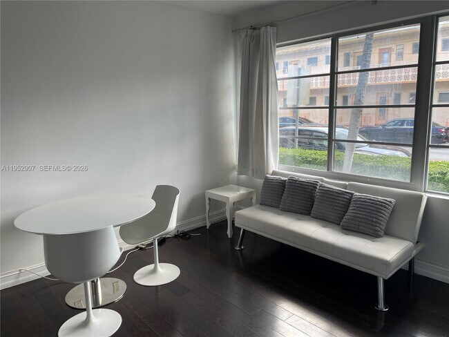 Foto del edificio - 621 11th St