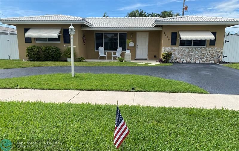 Primary Photo - 1230 SE 14th Dr