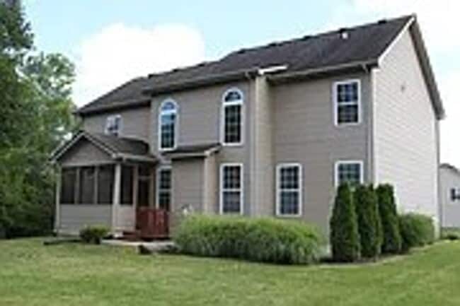 Building Photo - Beautiful 5 Bedroom Plainfield Home for Rent