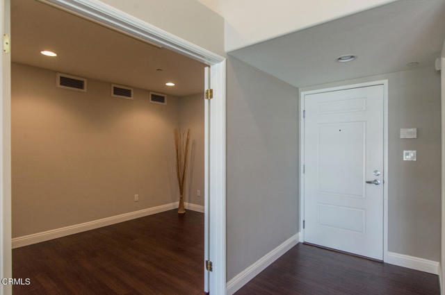 Foto del edificio - 4390 Tradewinds Dr