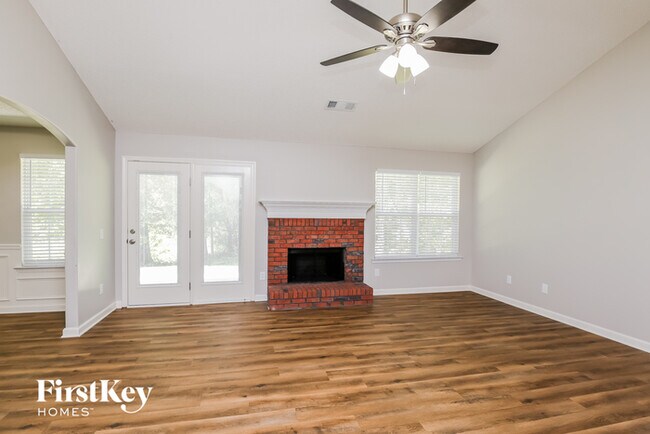 Building Photo - 2539 Marixa Dr