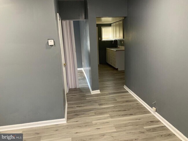 Foto del edificio - 2721 S 70th St