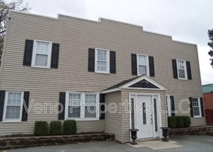 Building Photo - 1688 Western Ave