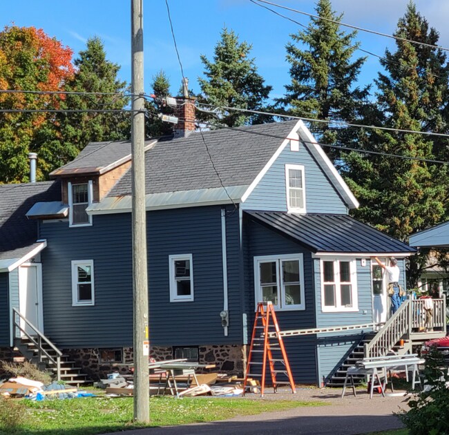 Building Photo - 25604 Temple St