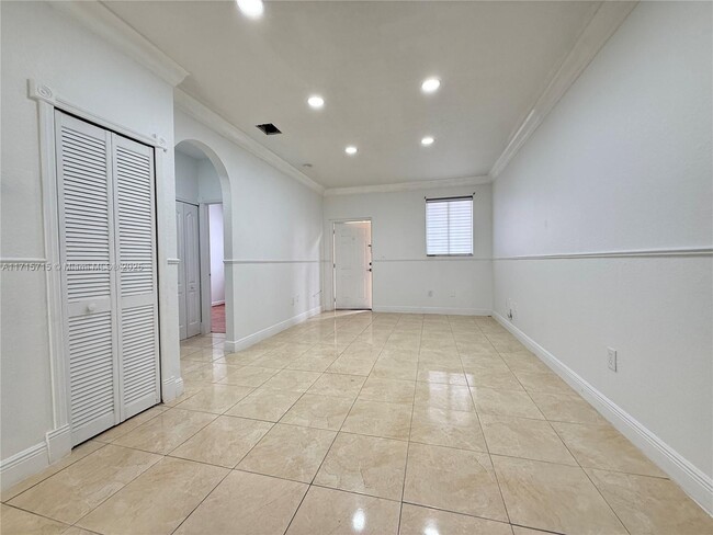 Building Photo - 7070 NW 177th St