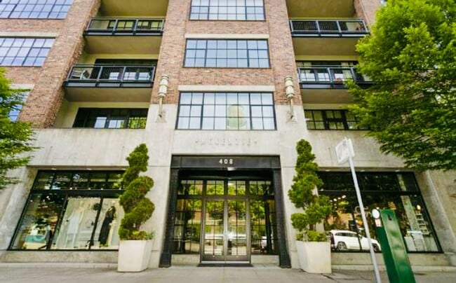 Foto del edificio - 408 NW 12th Ave