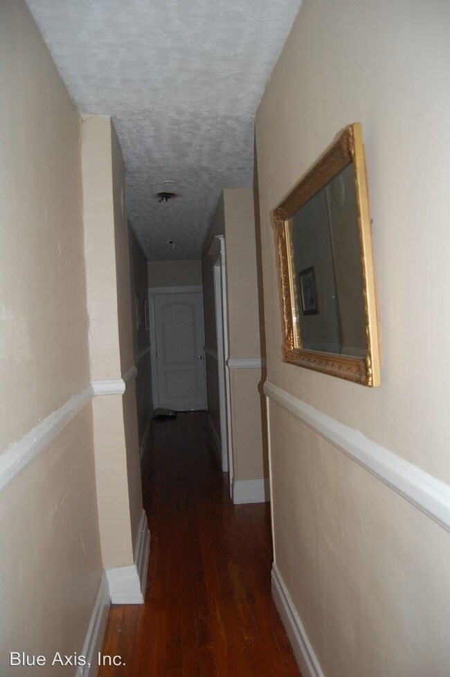 Building Photo - 531-533 Meigs St