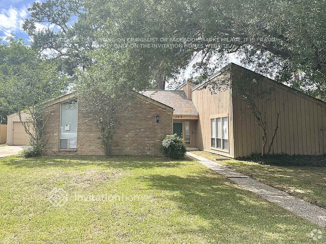 Building Photo - 3414 Creekbriar Dr