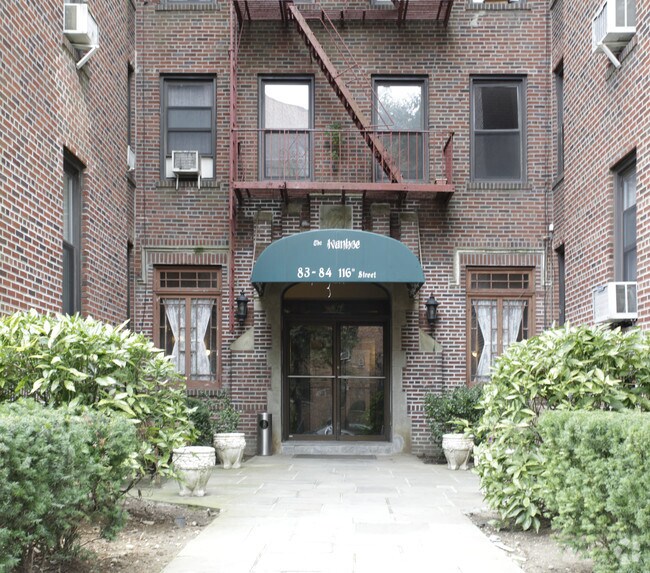 Building Photo - The Ivanhoe
