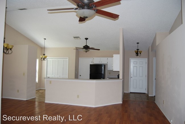 Building Photo - 8706 Triple Oaks Rd