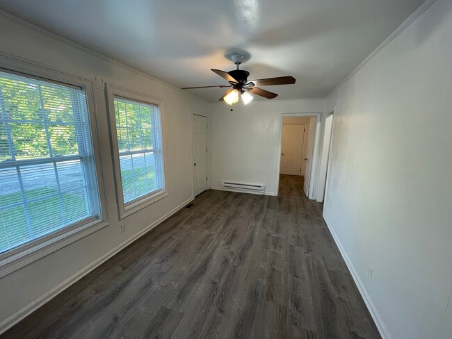 Building Photo - Cozy 3/2 House near Downtown Rome- $1,195