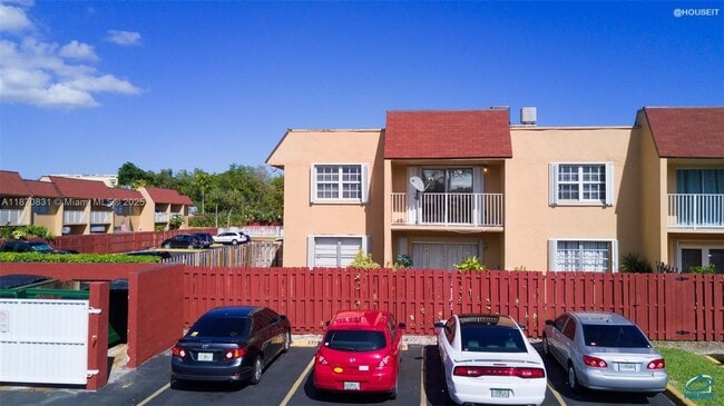 Building Photo - 9974 SW 88th St