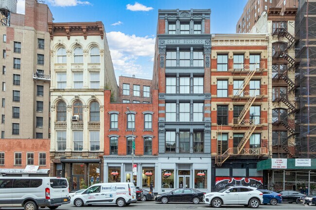 Building Photo - 326-332 Canal St